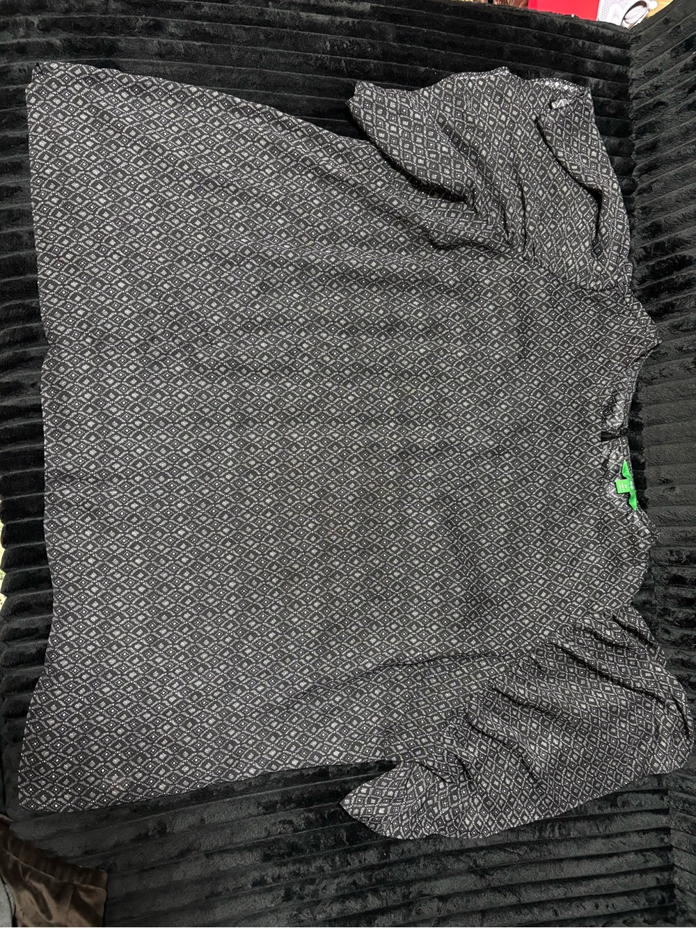 dip Black Diamond-Pattern Blouse